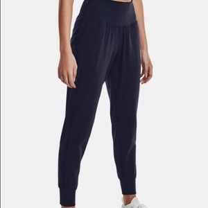 under armour womens meridian joggers size M